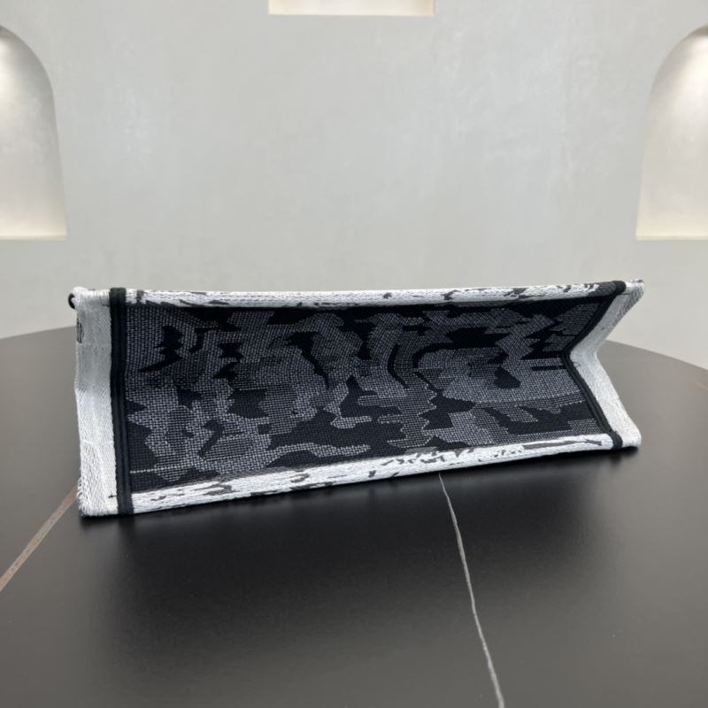 chr1st1an D10r shopping bags